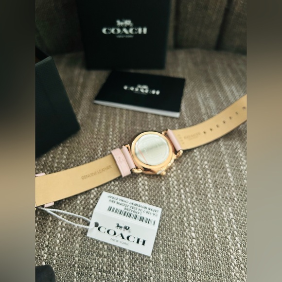 NWT Coach RoseGold Dial Elliot Genuine Leather Strap Watch - Picture 7 of 10